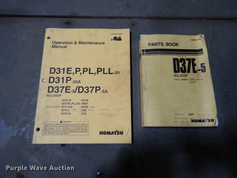 image for item EK9117 1997 Komatsu D37E-5 dozer
