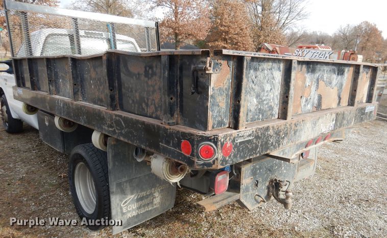 image for item EK9120 2007 Ford F350 Super Duty XL dump bed pickup truck