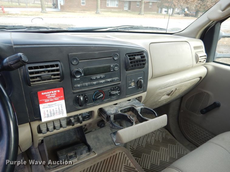 image for item EK9120 2007 Ford F350 Super Duty XL dump bed pickup truck