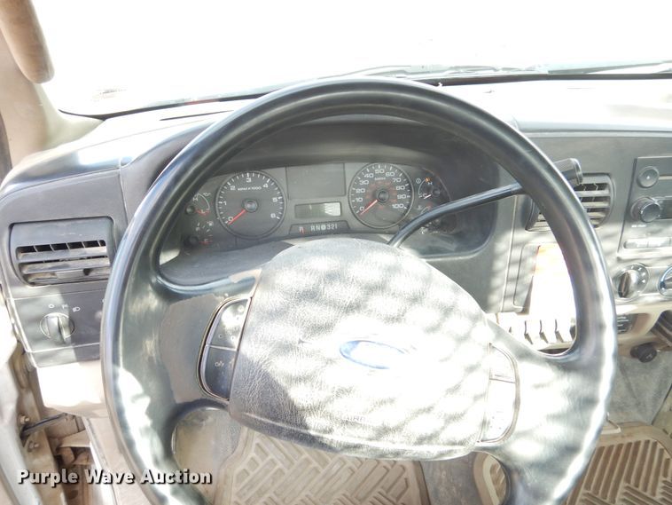 image for item EK9120 2007 Ford F350 Super Duty XL dump bed pickup truck