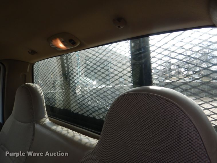 image for item EK9120 2007 Ford F350 Super Duty XL dump bed pickup truck