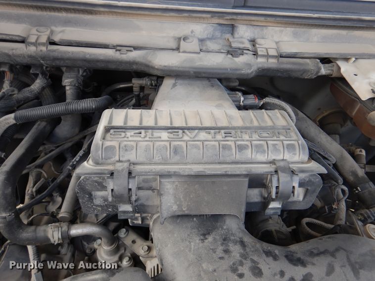 image for item EK9120 2007 Ford F350 Super Duty XL dump bed pickup truck