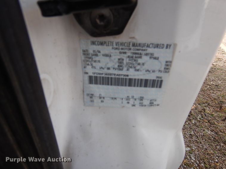 image for item EK9120 2007 Ford F350 Super Duty XL dump bed pickup truck