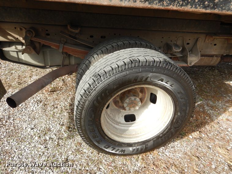 image for item EK9120 2007 Ford F350 Super Duty XL dump bed pickup truck