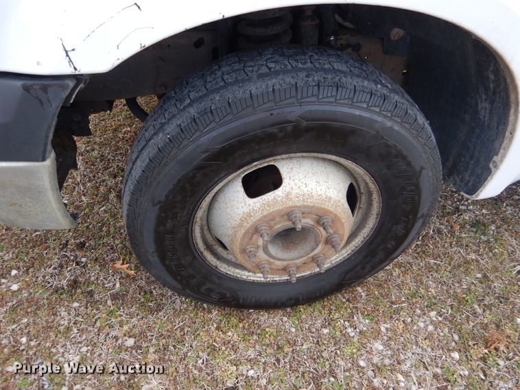 image for item EK9120 2007 Ford F350 Super Duty XL dump bed pickup truck