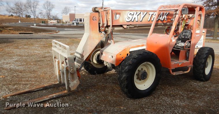 image for item EK9121 2002 Sky Trak 6036 telehandler