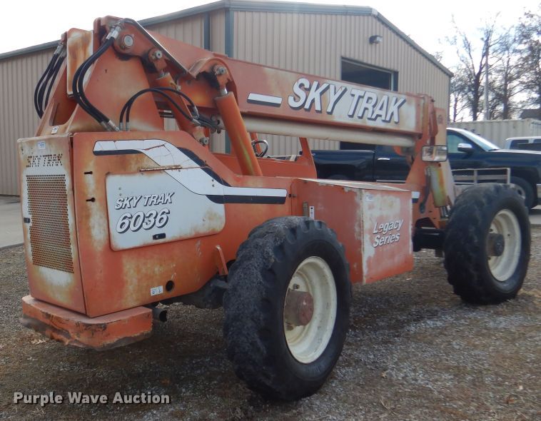 image for item EK9121 2002 Sky Trak 6036 telehandler