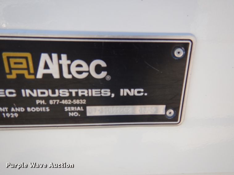 image for item EK9124 2009 International WorkStar 7400 digger derrick truck