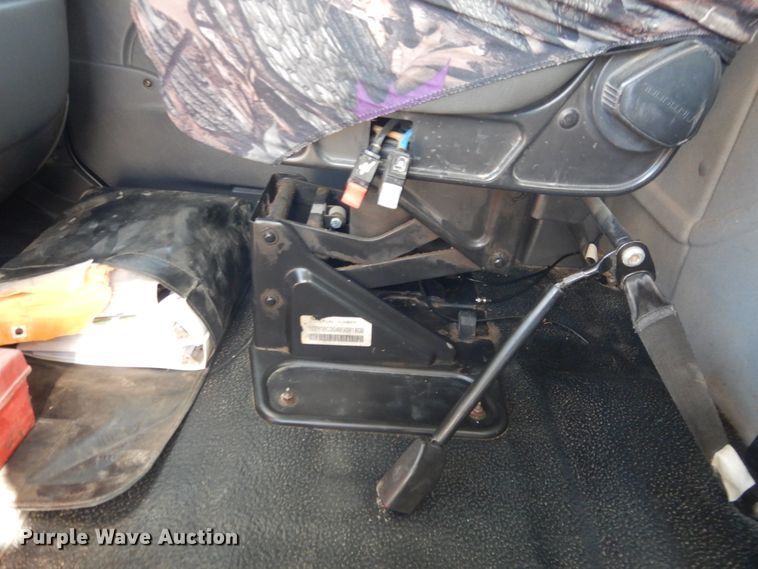 image for item EK9124 2009 International WorkStar 7400 digger derrick truck