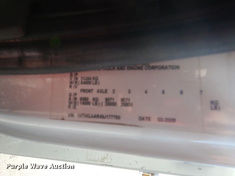 image for item EK9124 2009 International WorkStar 7400 digger derrick truck