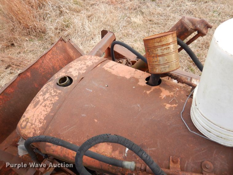 image for item EK9132 1951 Allis Chalmers HD5B dozer