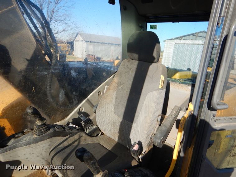 image for item FA9945 2012 Volvo EC140C L excavator