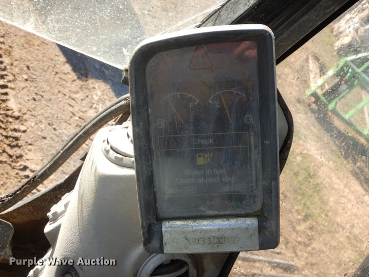 image for item FA9945 2012 Volvo EC140C L excavator