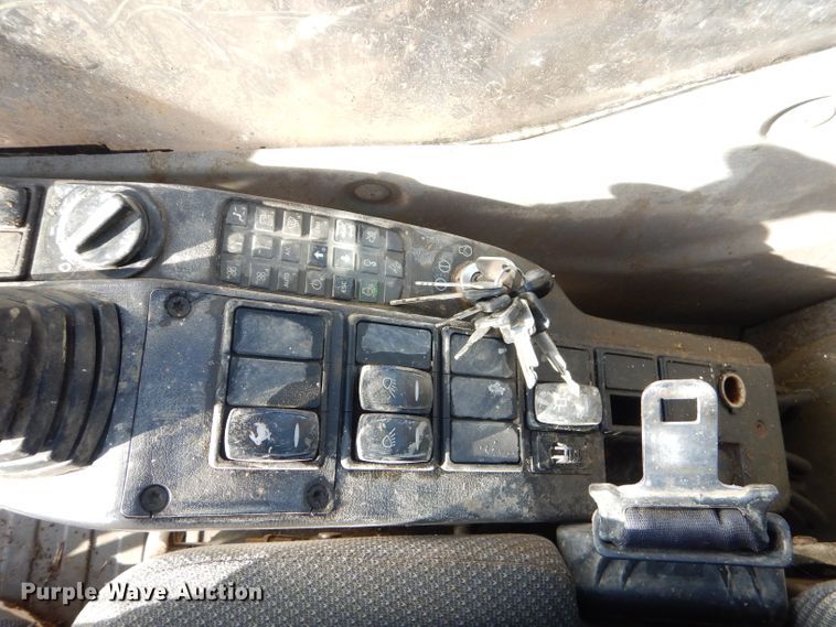 image for item FA9945 2012 Volvo EC140C L excavator