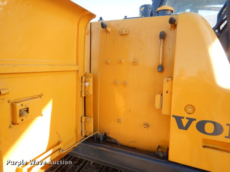 image for item FA9945 2012 Volvo EC140C L excavator