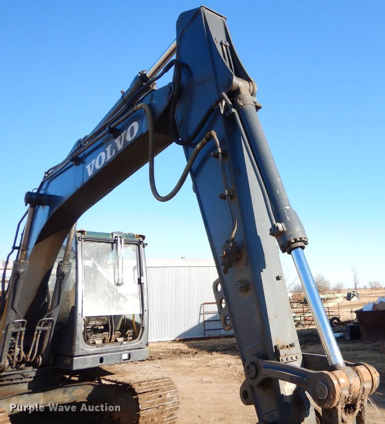image for item FA9945 2012 Volvo EC140C L excavator