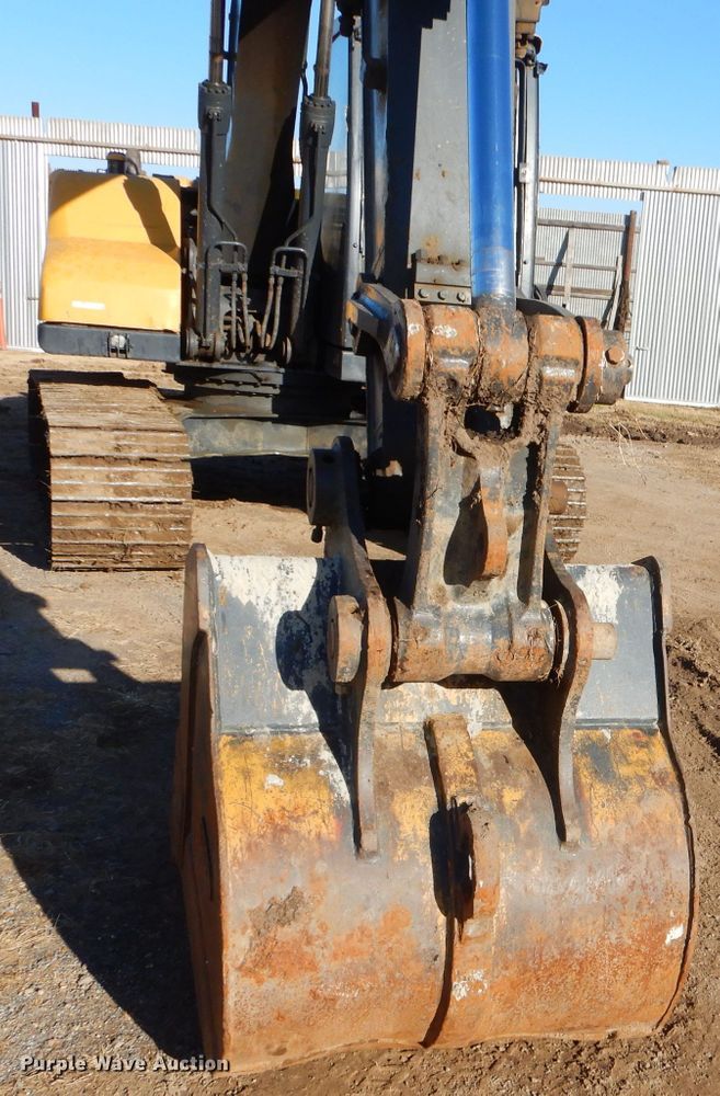 image for item FA9945 2012 Volvo EC140C L excavator