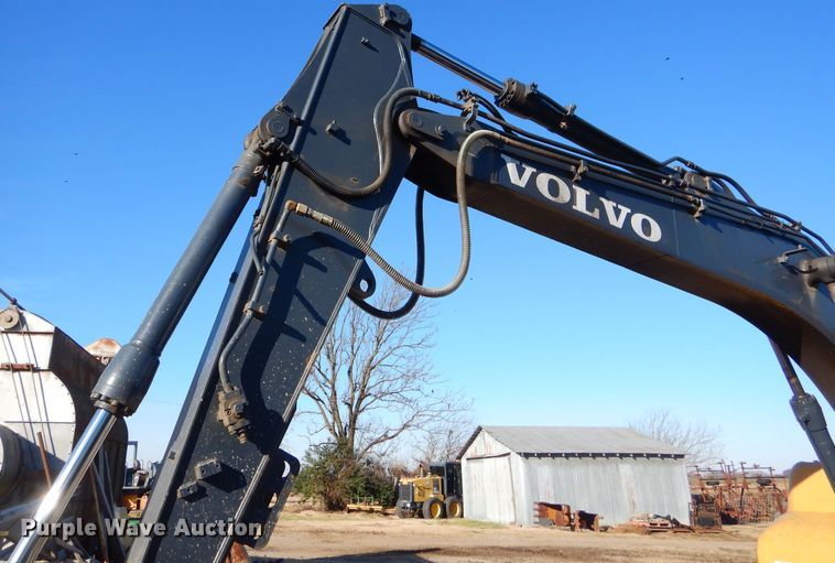 image for item FA9945 2012 Volvo EC140C L excavator