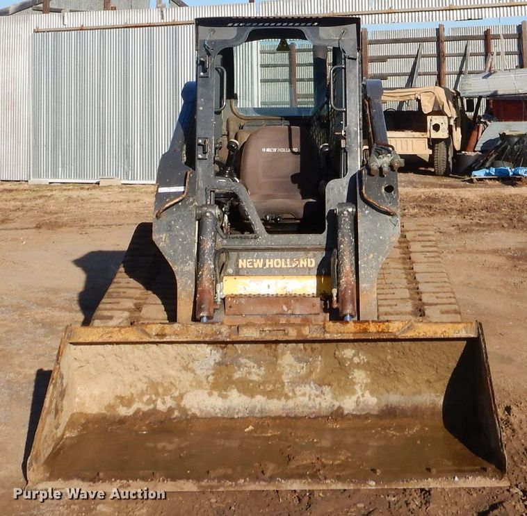 image for item FA9947 2011 New Holland C238 skid steer
