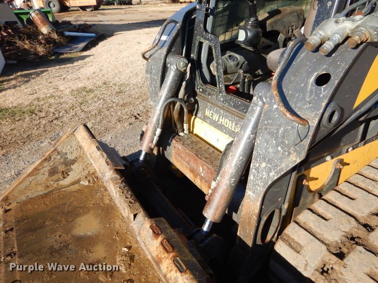 image for item FA9947 2011 New Holland C238 skid steer