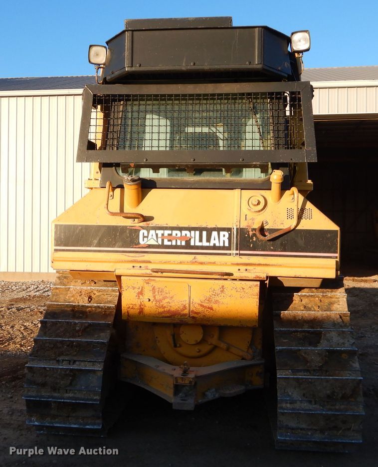 image for item FA9951 1999 Caterpillar D5M XL dozer