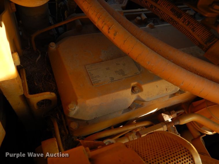 image for item FA9951 1999 Caterpillar D5M XL dozer