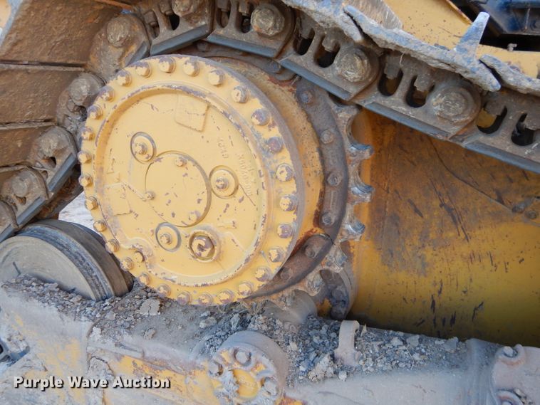 image for item FA9951 1999 Caterpillar D5M XL dozer