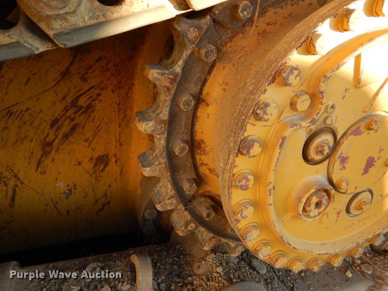 image for item FA9951 1999 Caterpillar D5M XL dozer