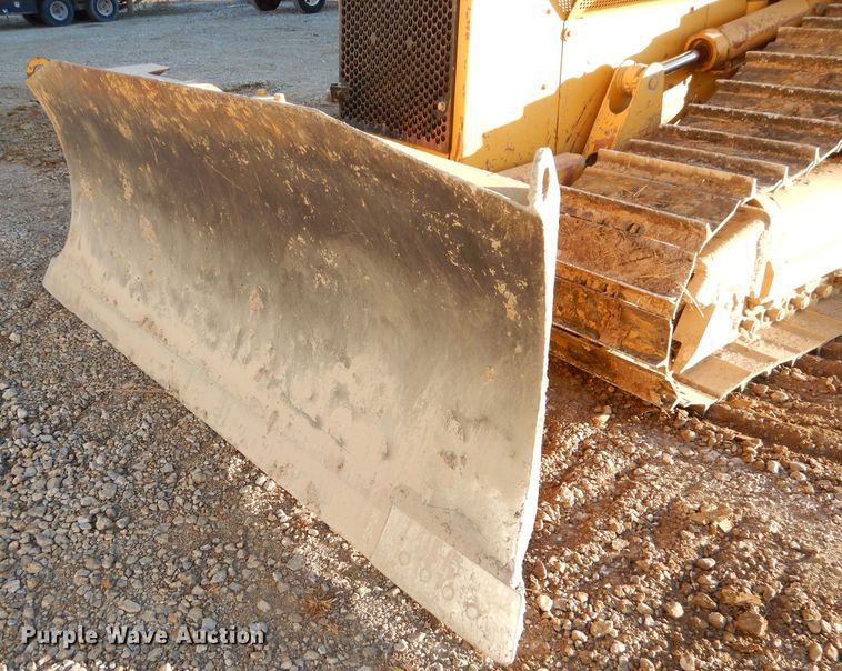 image for item FA9951 1999 Caterpillar D5M XL dozer