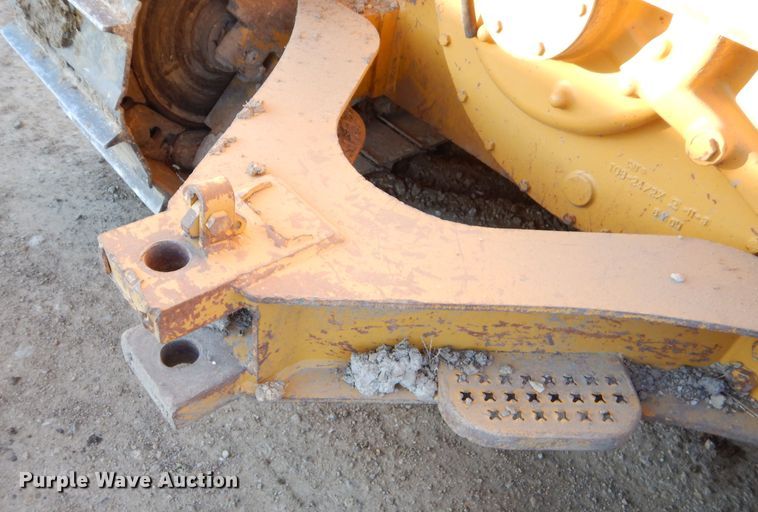 image for item FA9951 1999 Caterpillar D5M XL dozer