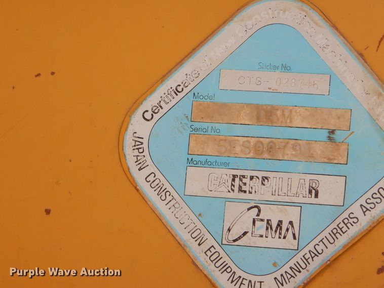 image for item FA9951 1999 Caterpillar D5M XL dozer