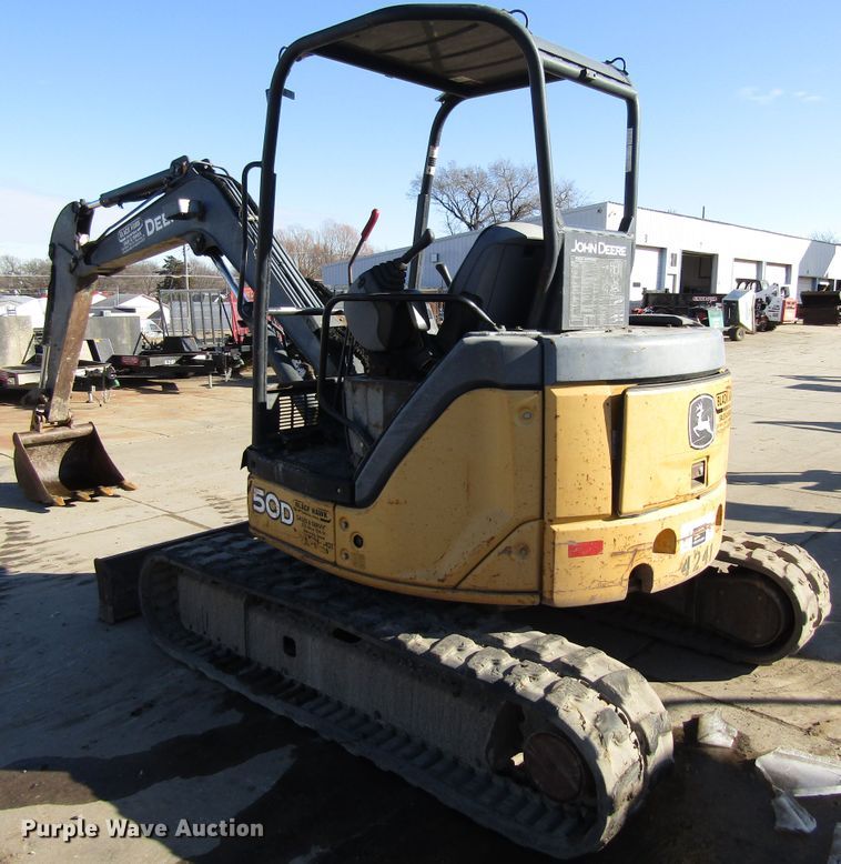 image for item FD9314 2006 John Deere 50D mini excavator