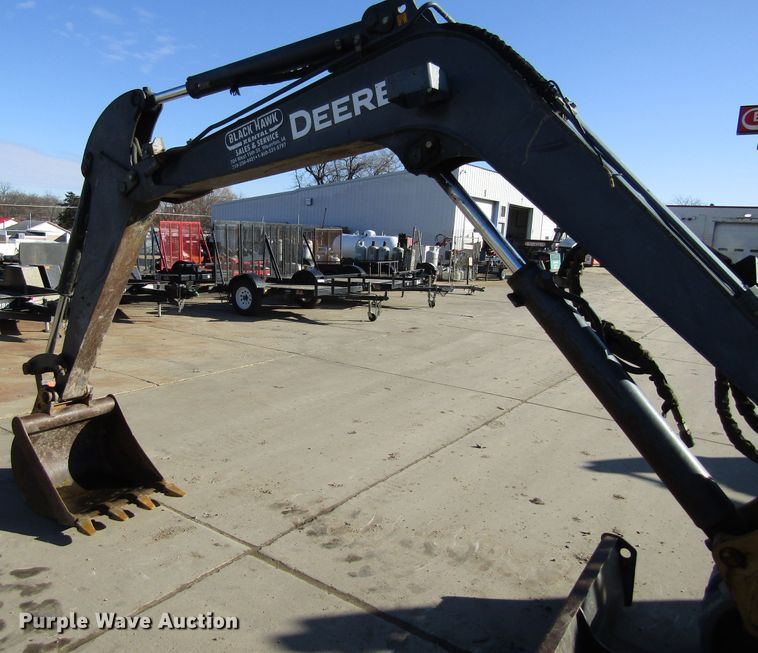 image for item FD9314 2006 John Deere 50D mini excavator