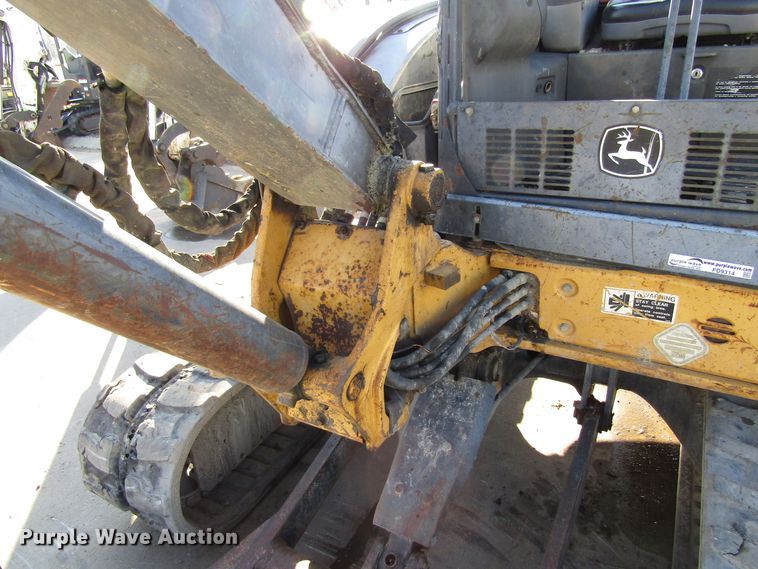 image for item FD9314 2006 John Deere 50D mini excavator