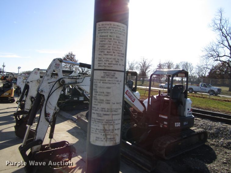 image for item FD9314 2006 John Deere 50D mini excavator