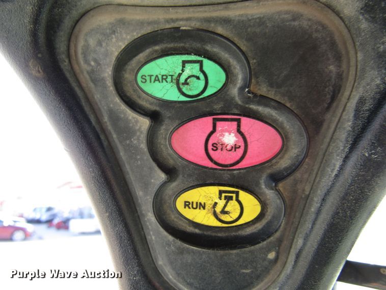 image for item FD9328 2012 Bobcat T750 skid steer