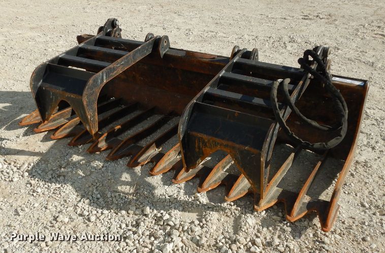 image for item FD9609 78"W skid steer grapple bucket