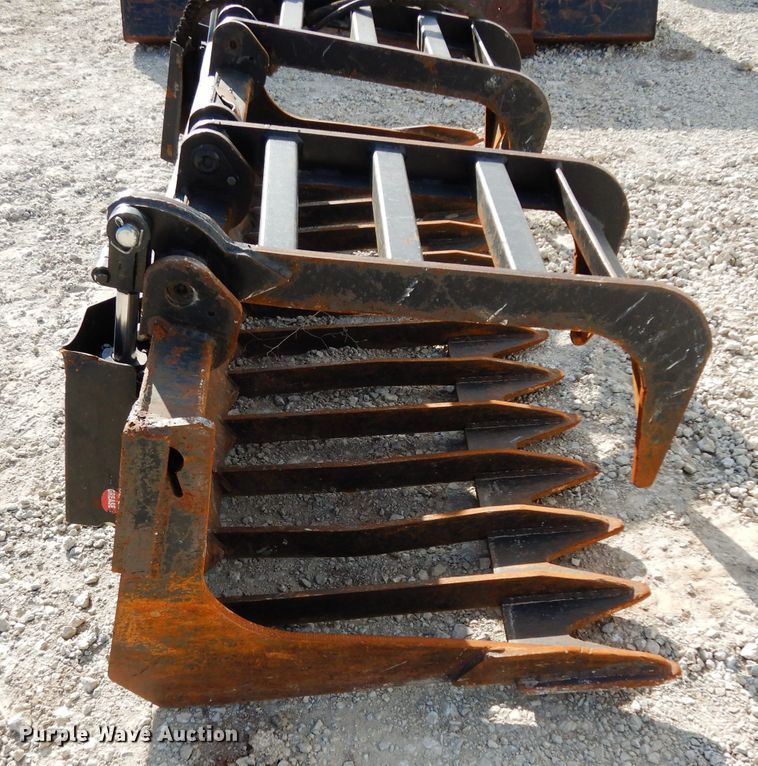 image for item FD9609 78"W skid steer grapple bucket