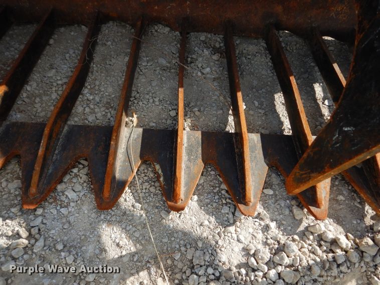 image for item FD9609 78"W skid steer grapple bucket