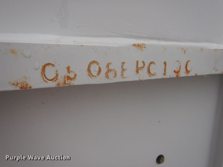 image for item FF9112 2009 Peterbilt 340 crane truck