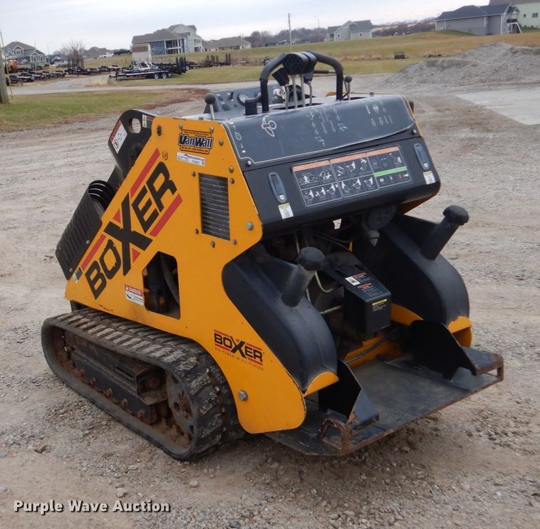 image for item FU9023 Boxer 532D compact utility loader