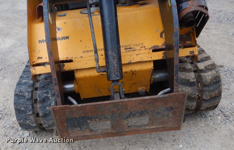 image for item FU9023 Boxer 532D compact utility loader