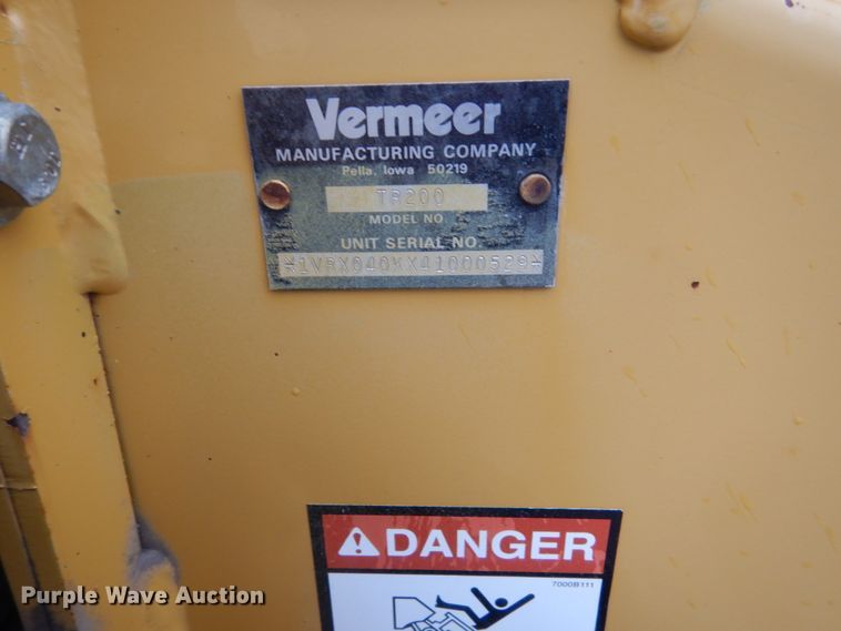 image for item FU9024 2004 Vermeer RT200 trencher