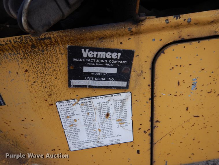 image for item FU9024 2004 Vermeer RT200 trencher