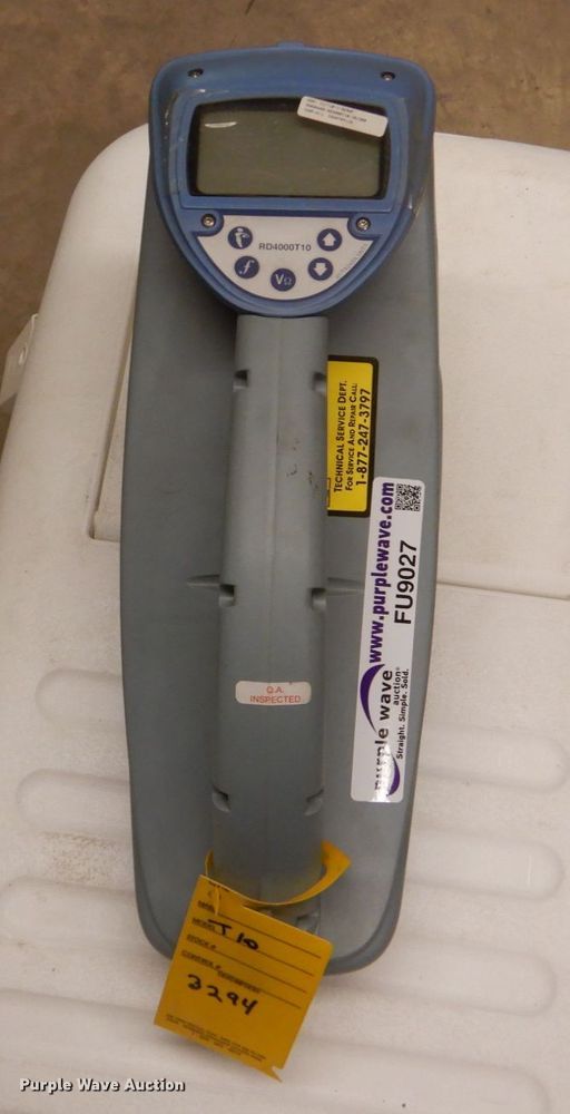 image for item FU9027 Radiodetection RD4000 utility locating transmitter