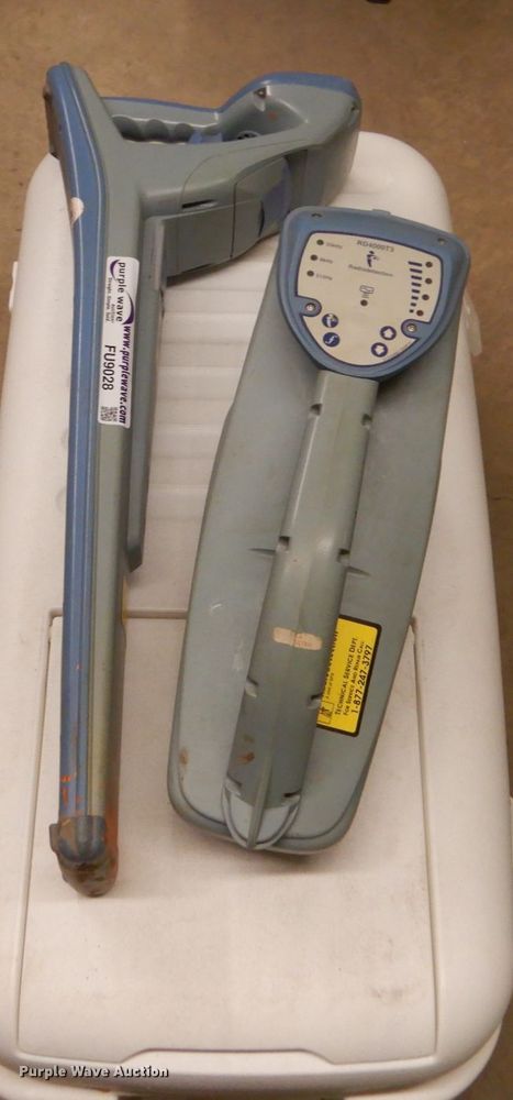 image for item FU9028 Radiodetection RD4000 utility locator