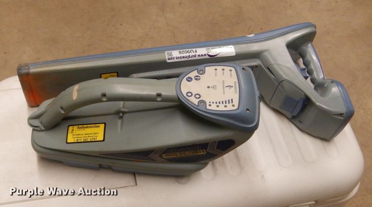 image for item FU9028 Radiodetection RD4000 utility locator