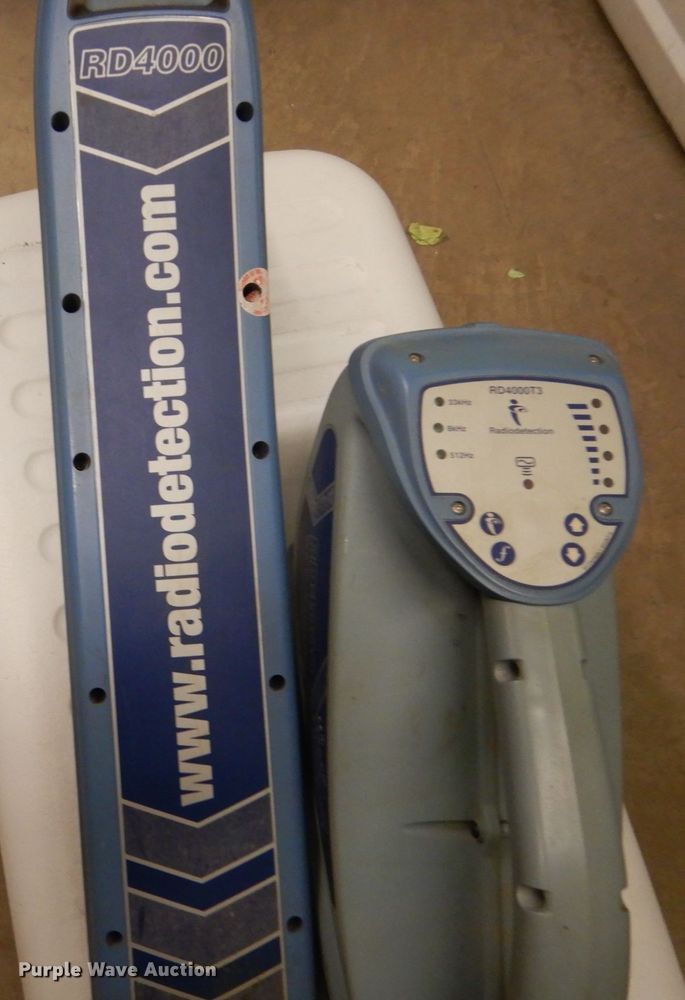 image for item FU9028 Radiodetection RD4000 utility locator
