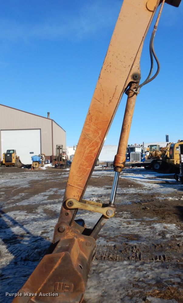 image for item FU9032 2007 Case CX240 long reach excavator