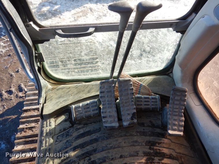 image for item FU9032 2007 Case CX240 long reach excavator